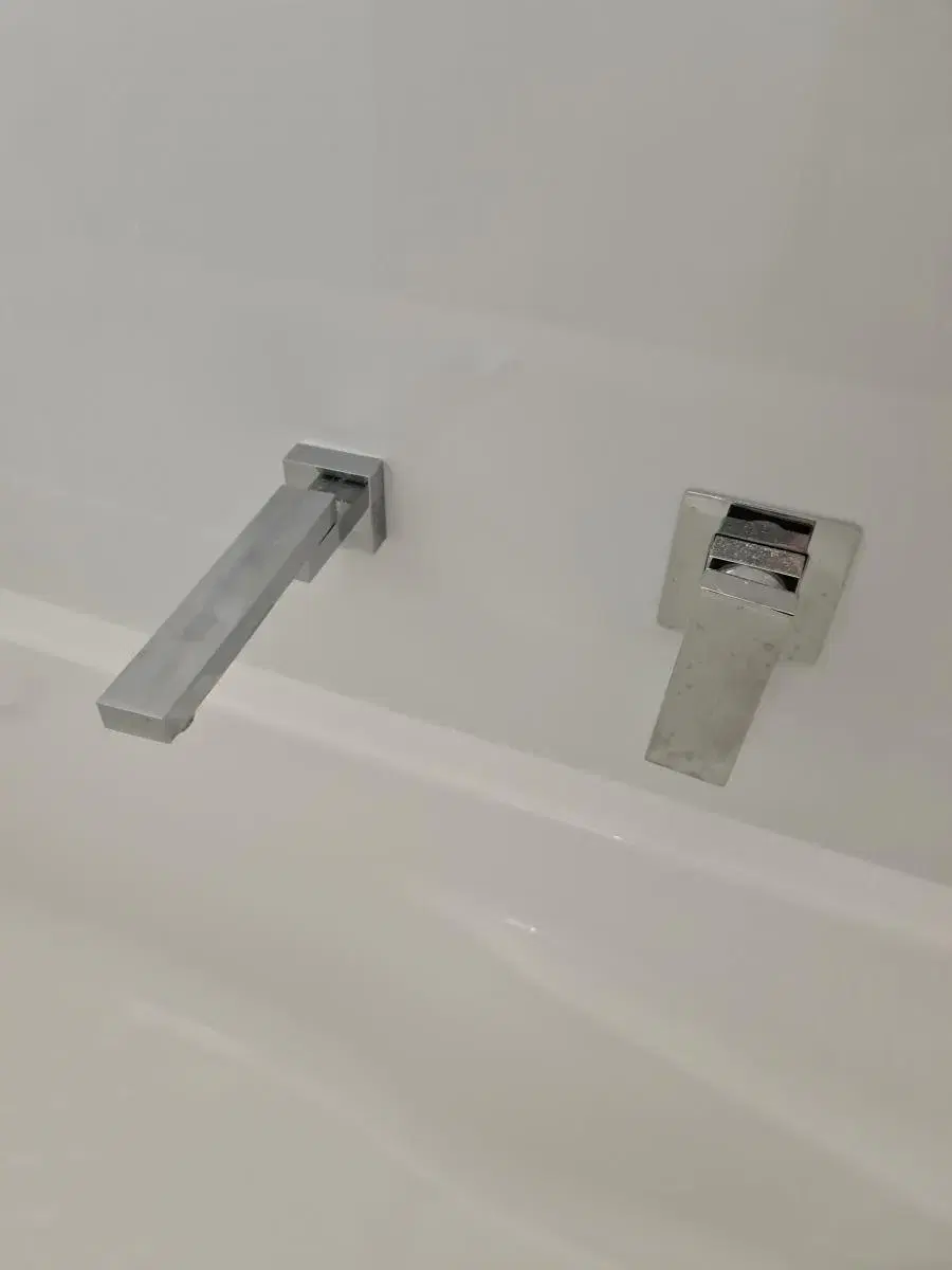 Completed bathroom renovation in Brisbane — project image 94