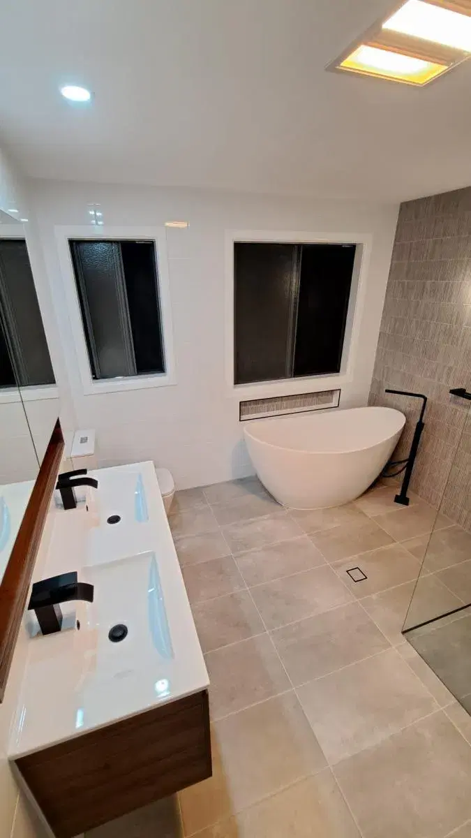 Completed bathroom renovation in Brisbane — project image 214