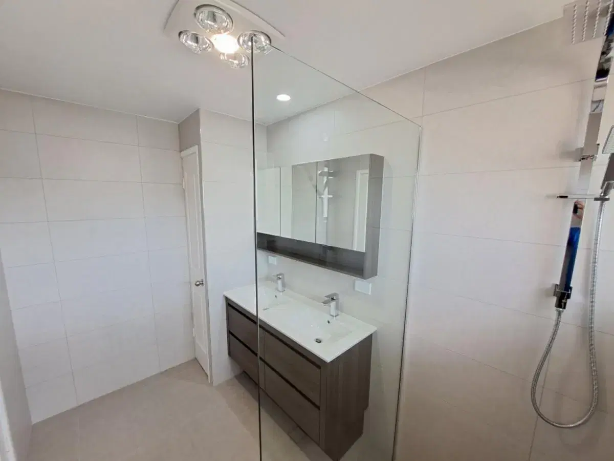 Completed bathroom renovation in Brisbane — project image 279