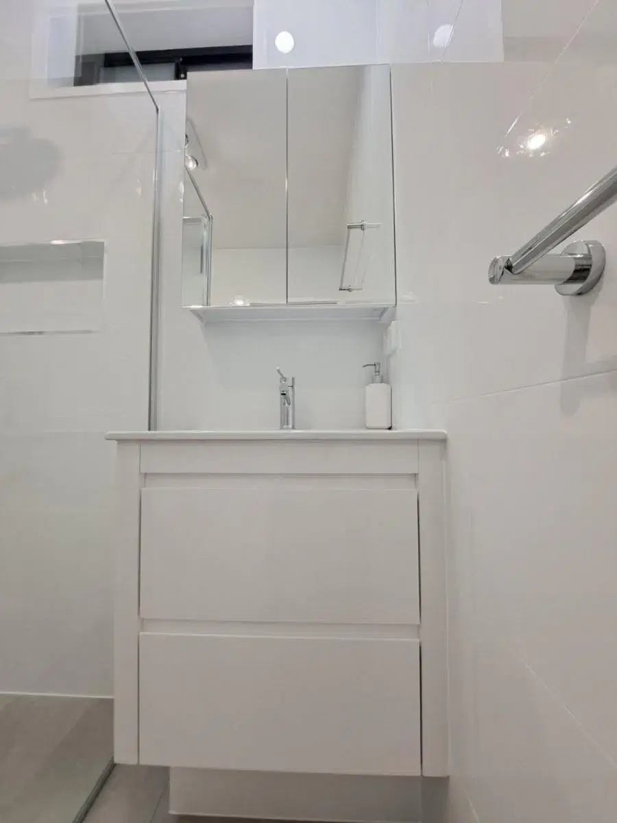 Completed bathroom renovation in Brisbane — project image 196