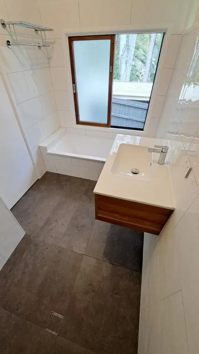 Completed bathroom renovation in Brisbane — project image 378