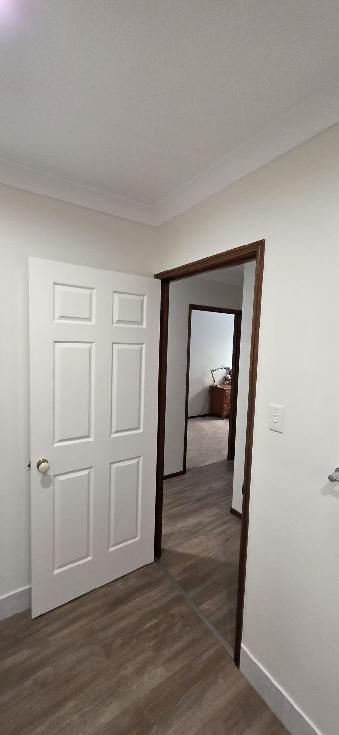 Bellbowrie bathroom doorway before the renovation