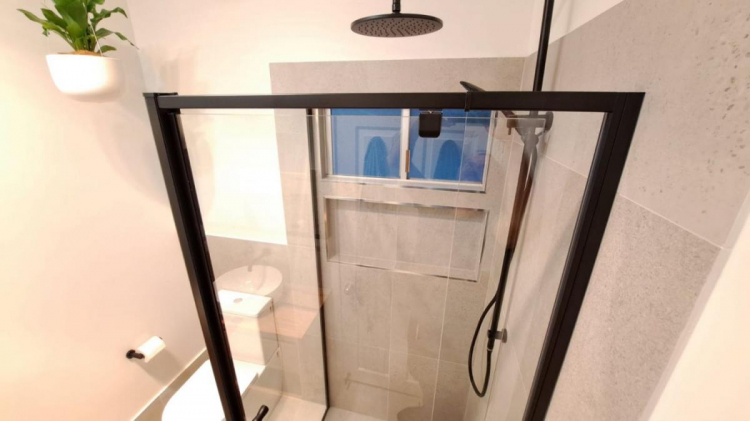 bathroom renovation with black fittings