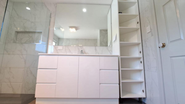 bathroom and ensuite renovation brisbane